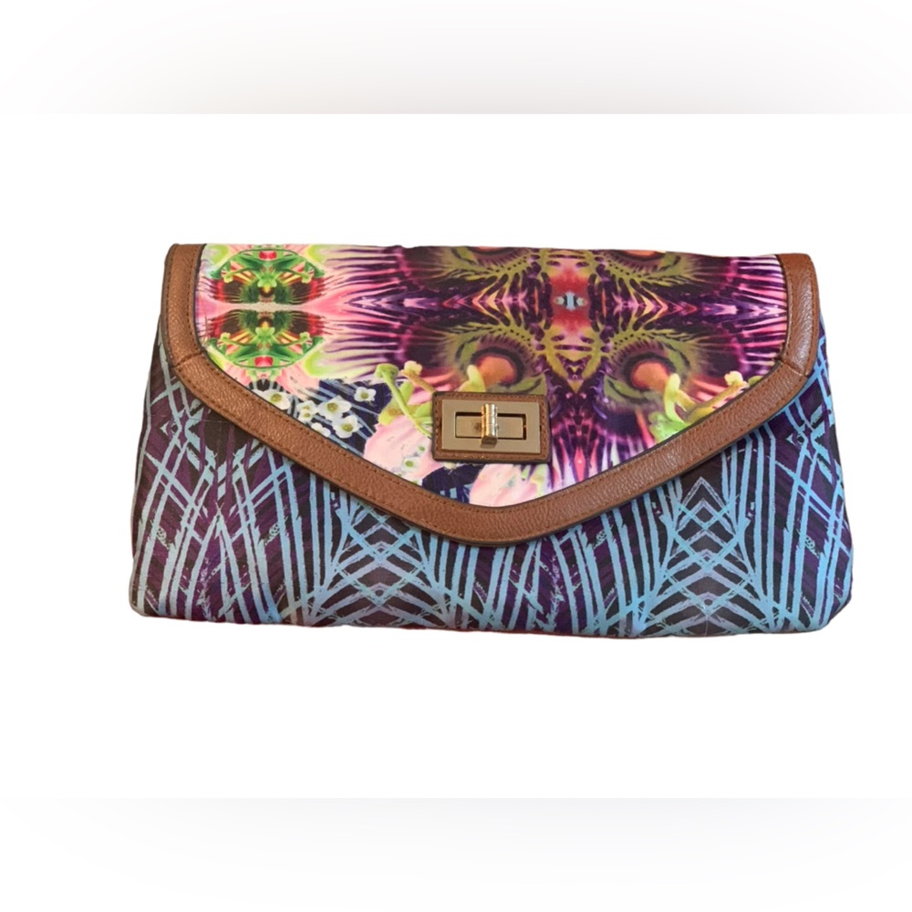 Used : call it spring shoulder bag